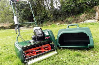 Allett Liberty 43 pedestrian mower - image: HW